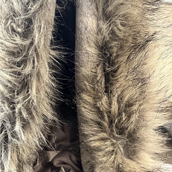 Jcrew Winter Parka Coat With Fur Hood Size 2 - Gently Worn - Picture 10 of 16